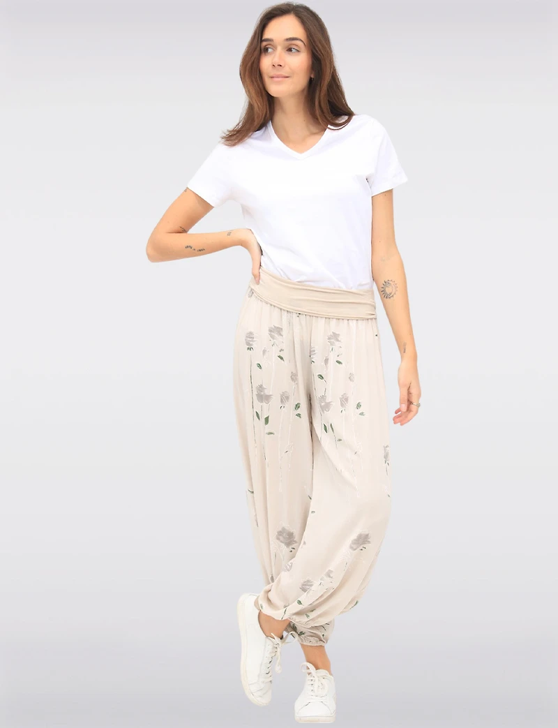 Flowy Ruched Waistband Elastic Hem Floral Print Balloon Pants by Froccella