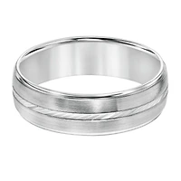 6MM Swiss Cut Center Wedding Ring in 10KT Gold. Size 10