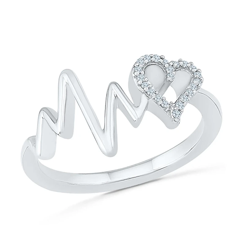 1/12 CTW Natural Diamond Heart Ring in Sterling Silver