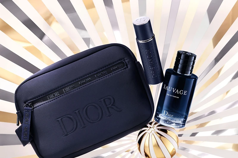 Sauvage Eau de Parfum and Pouch Holiday 2025 - Limited Edition