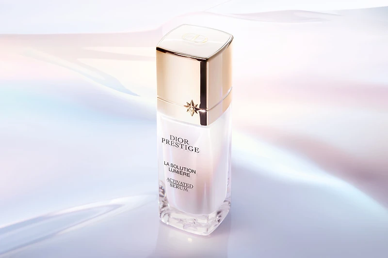 Dior Prestige La Solution Lumière Activated Serum