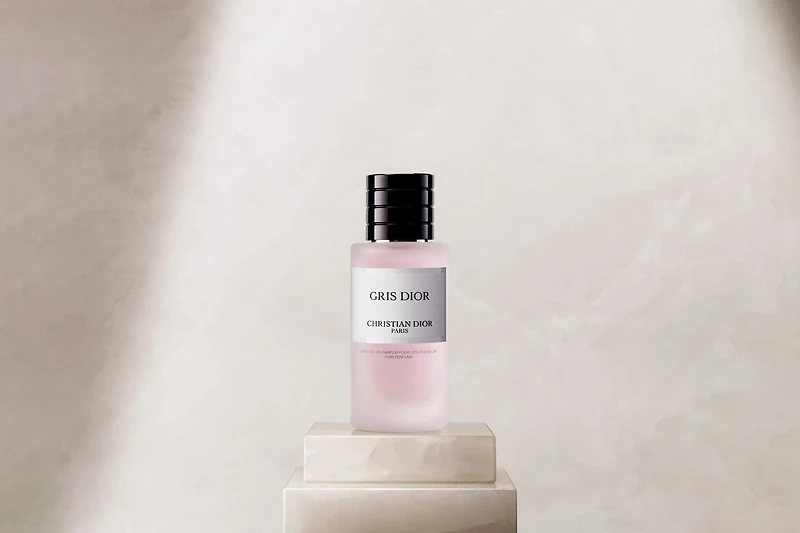 Gris Dior