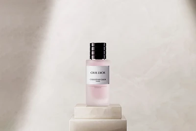 Gris Dior