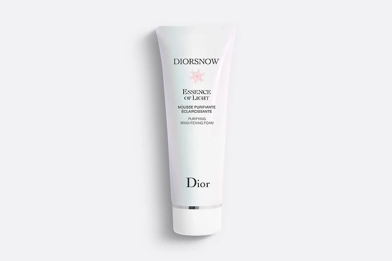 Diorsnow Essence of Light Purifying Brightening Foam