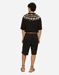 Stretch cotton cargo pants with brand plate