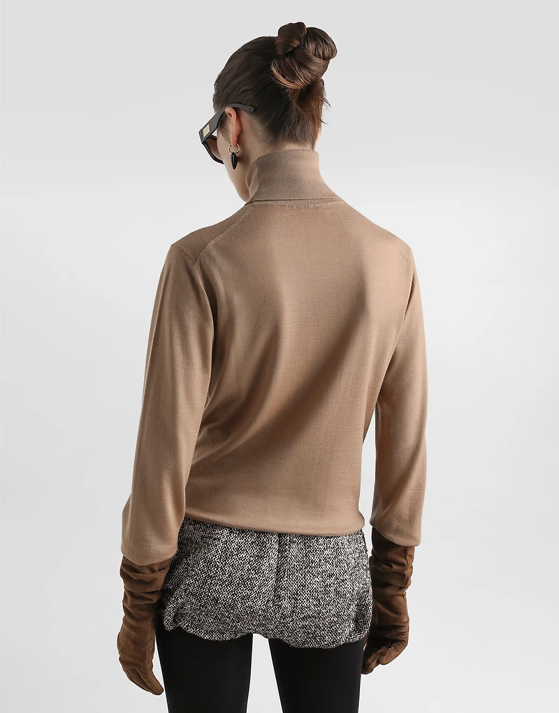 Cashmere turtleneck pullover
