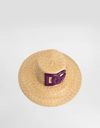 Raffia hat