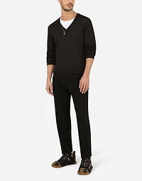 Cashmere v-neck sweater