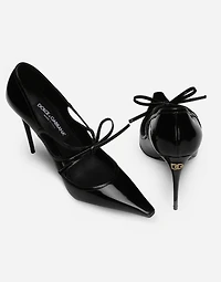 Polished calfskin pumps