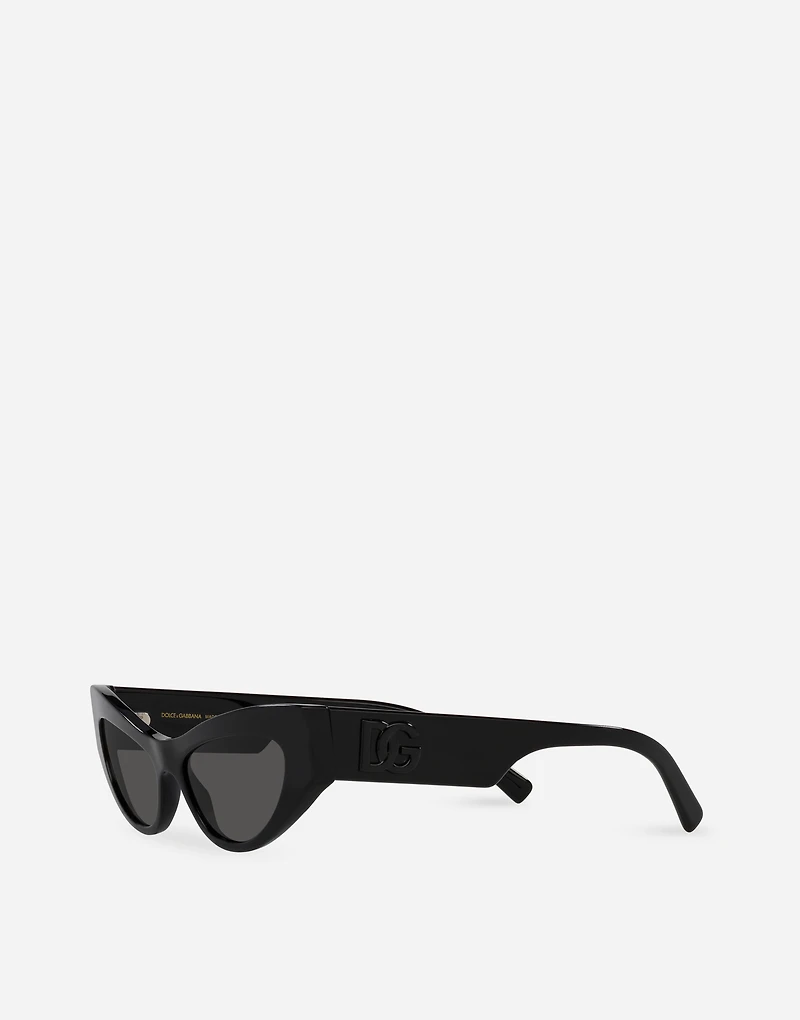 DG Logo sunglasses