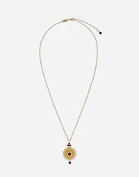 Filigree Pendant 18-carat yellow gold and rhodolite garnets