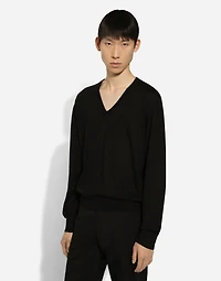 V-neck sweater cashmere