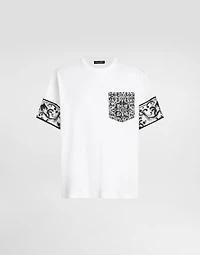Short-sleeved t-shirt with majolica print