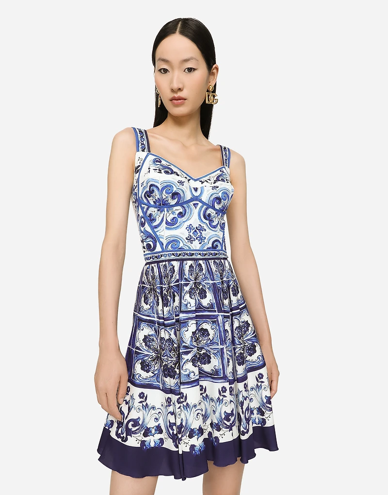 Short majolica print dress