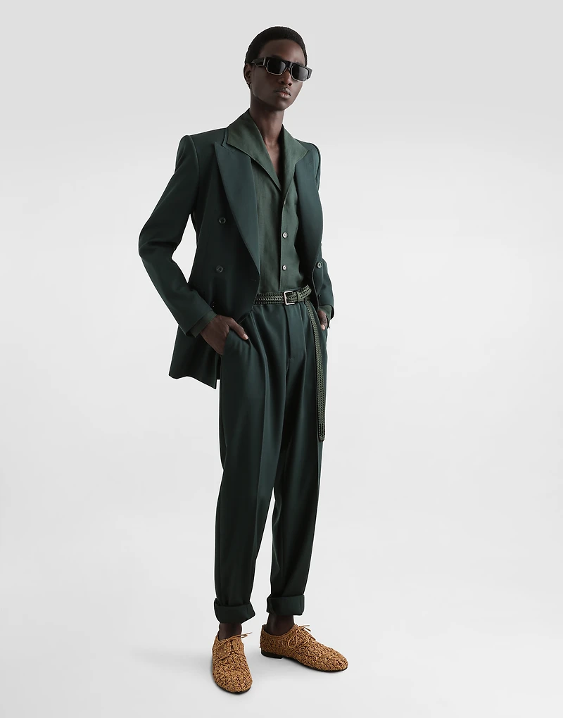 Long-sleeved linen shirt