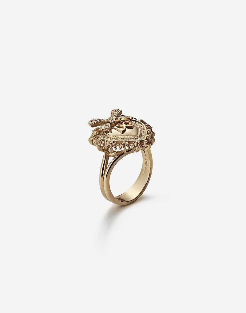 Devotion Ring
 18 carat yellow gold and diamonds