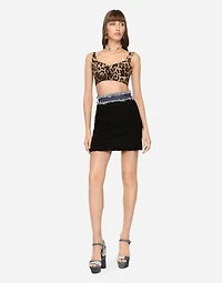 Short bustier top charmeuse with leopard print