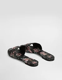 Calfskin flat slippers with rose print