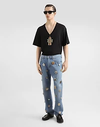 Cotton V-neck T-shirt with patch