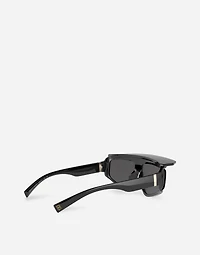 DG crossed sunglasses