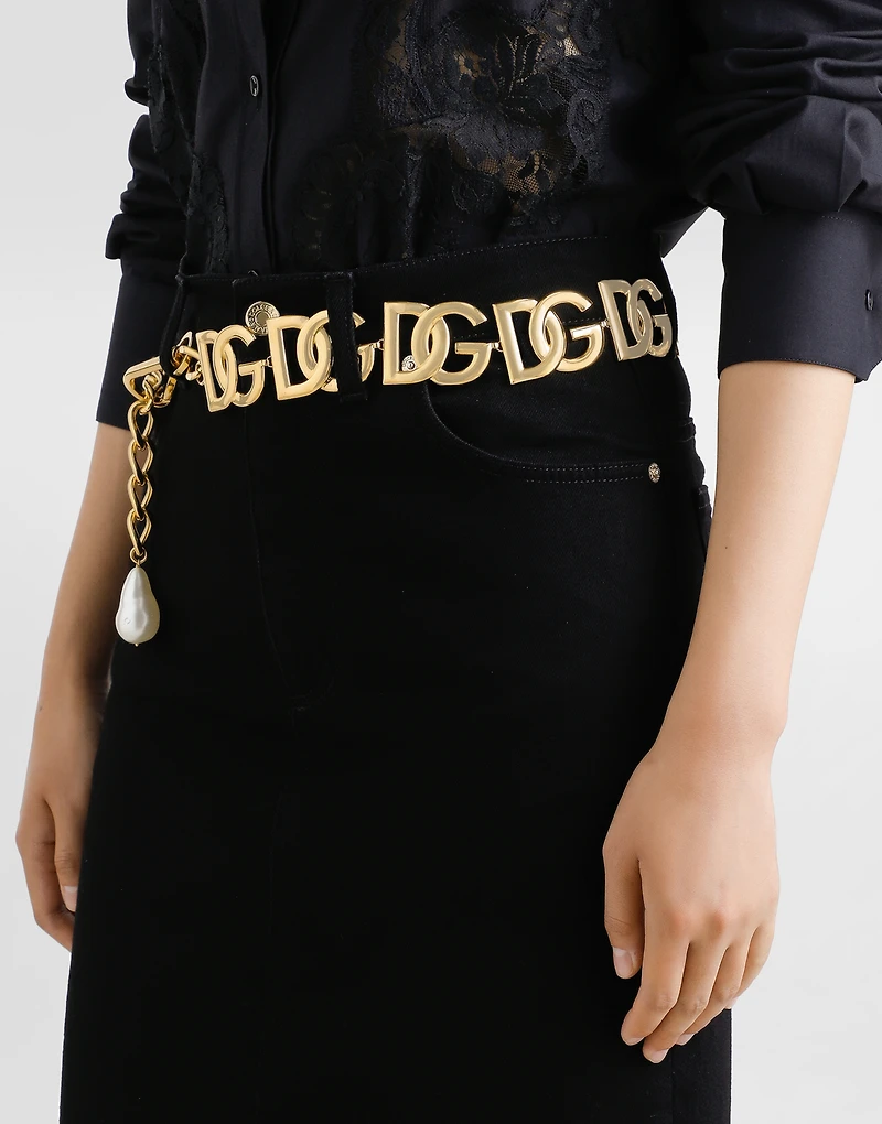 Chain belt with DG multi-logo