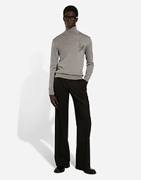 Cashmere turtle-neck sweater