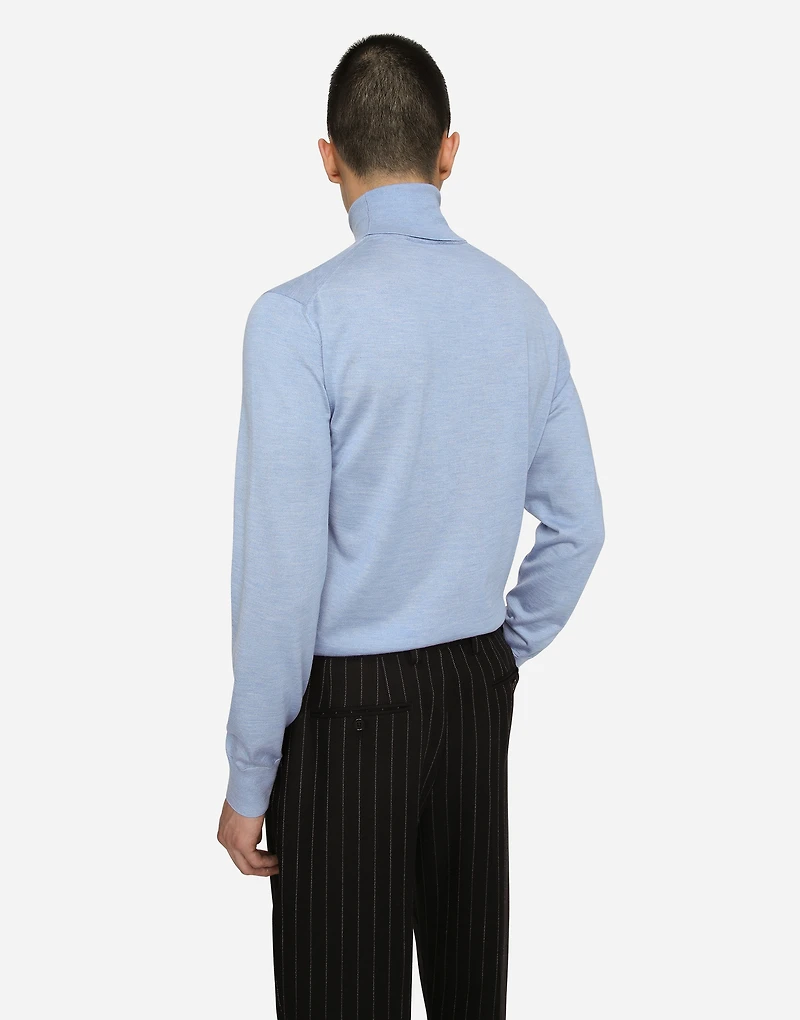 Extra-fine cashmere and silk turtleneck sweater