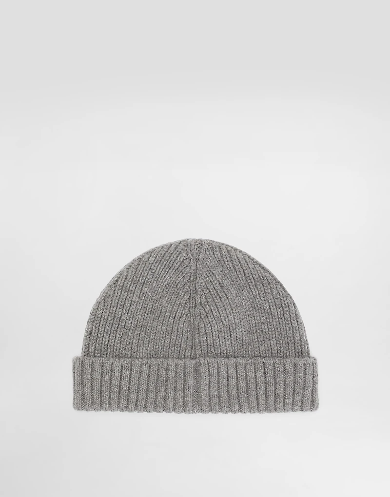Ribbed knit hat