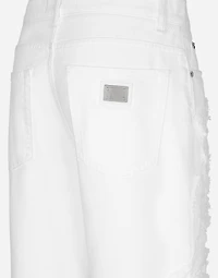 Boyfriend jeans with embroidery