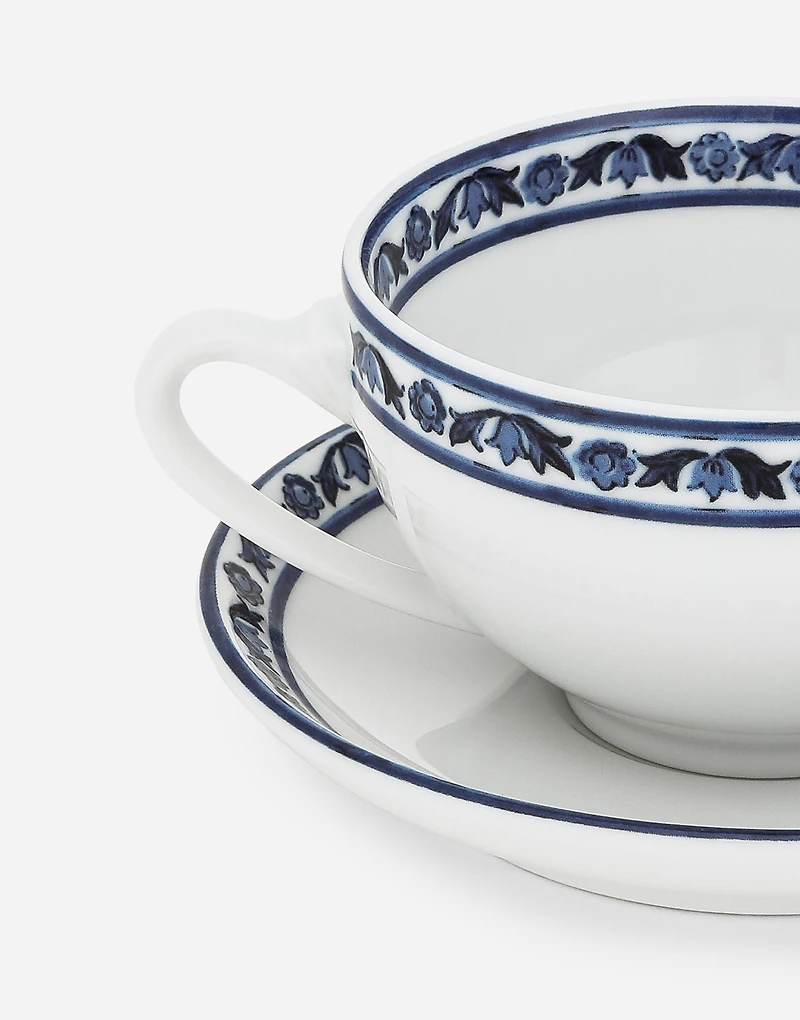 Set 2 Porcelain Teacups with Saucers