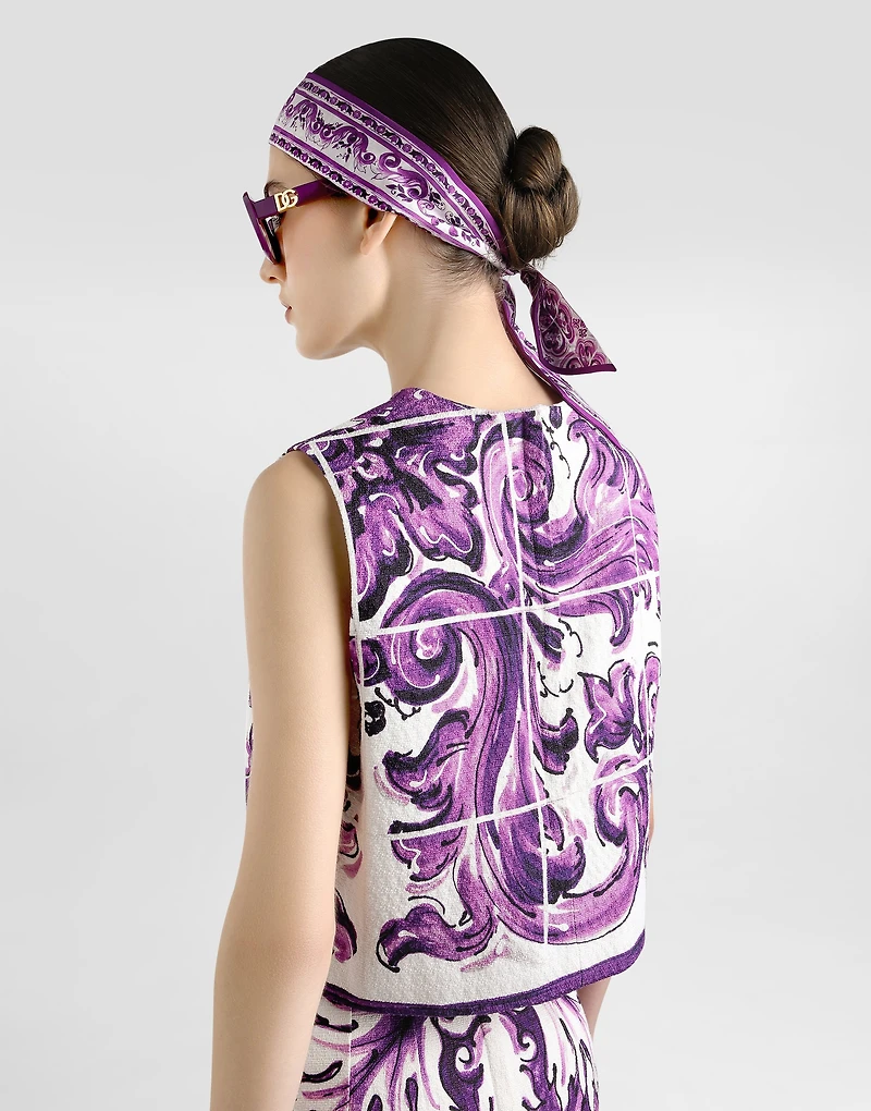Majolica-print mat top