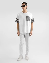 Short-sleeved t-shirt with majolica print