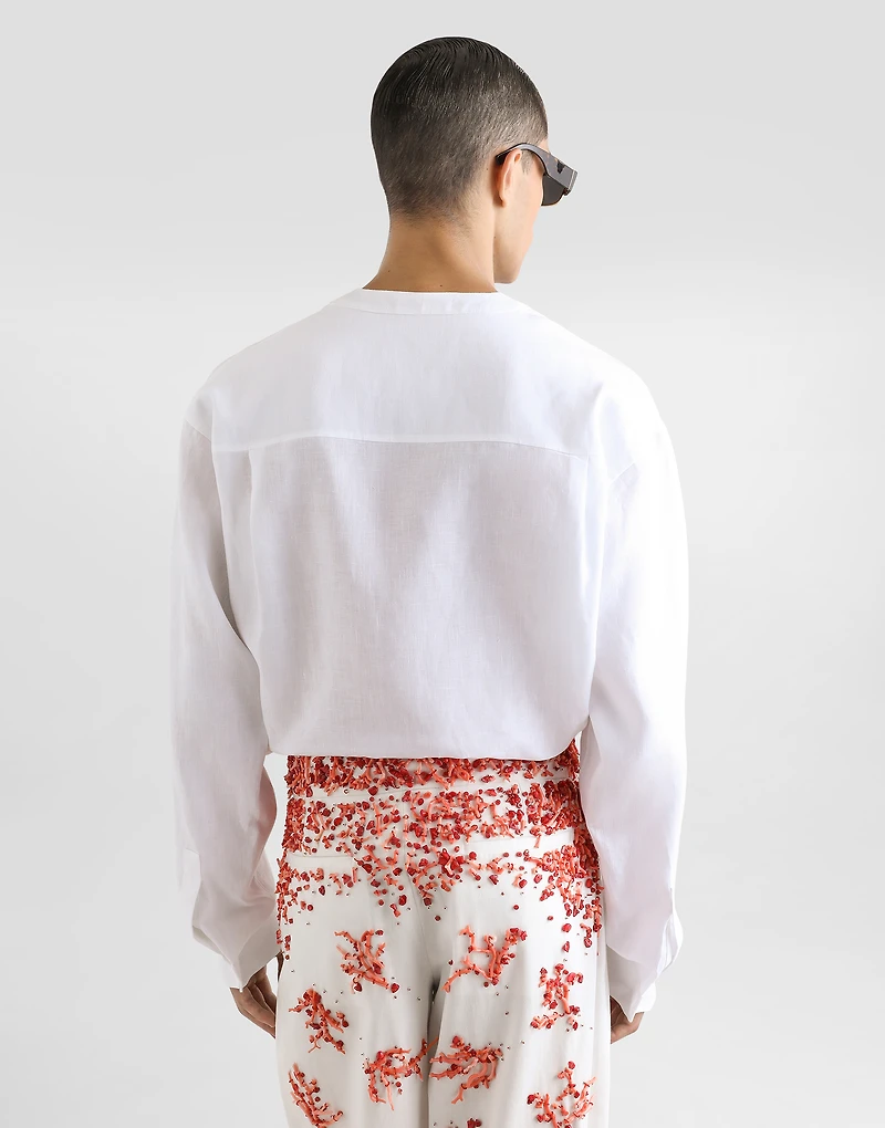 Long-sleeved linen shirt with cardigan buttoning