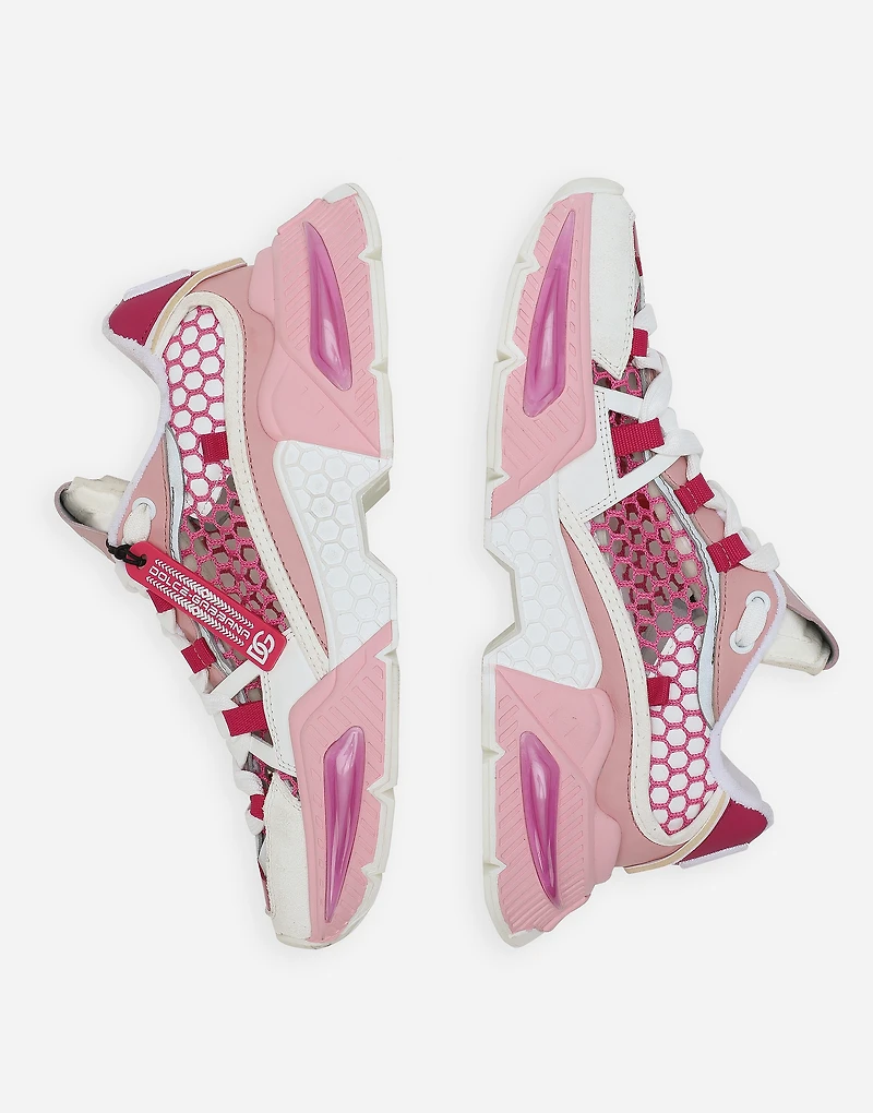 Mixed-material Airmaster sneakers