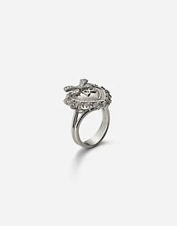 Devotion Ring
 18-carat white gold and diamonds