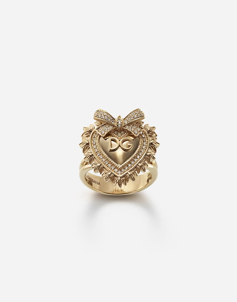 Devotion Ring
18 carat yellow gold and diamonds