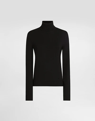 Wool turtleneck pullover
