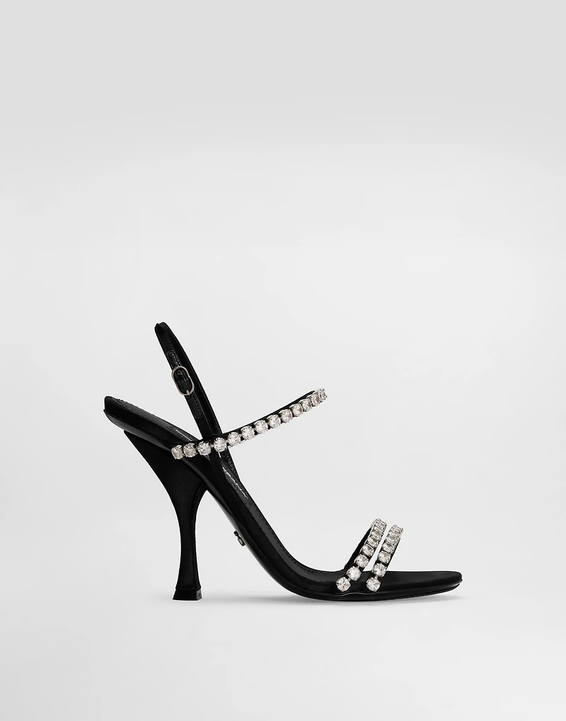 Sandals with rhinestone chain
