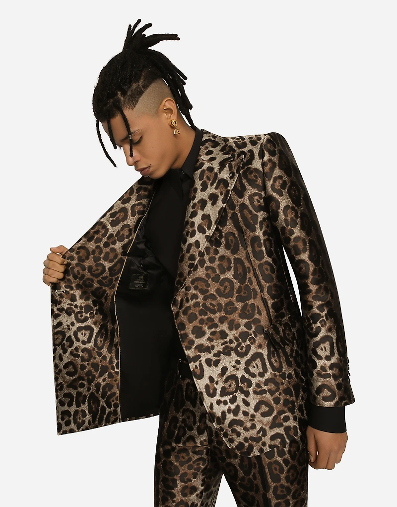 Double-breasted leopard-design jacquard Sicilia-fit suit