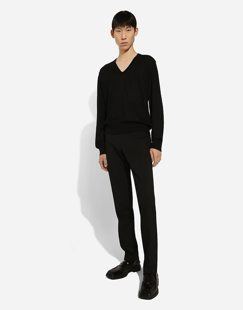 V-neck sweater cashmere