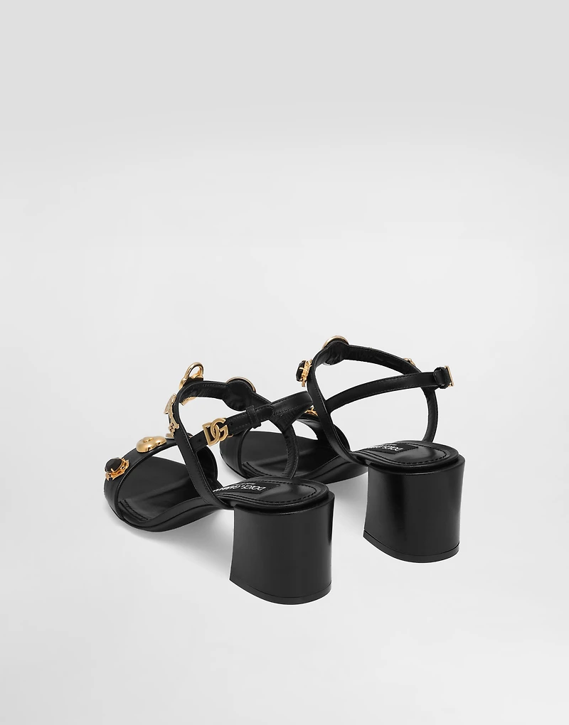 Sandals with embroidery and stones