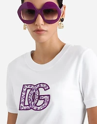 Short-sleeved cotton t-shirt