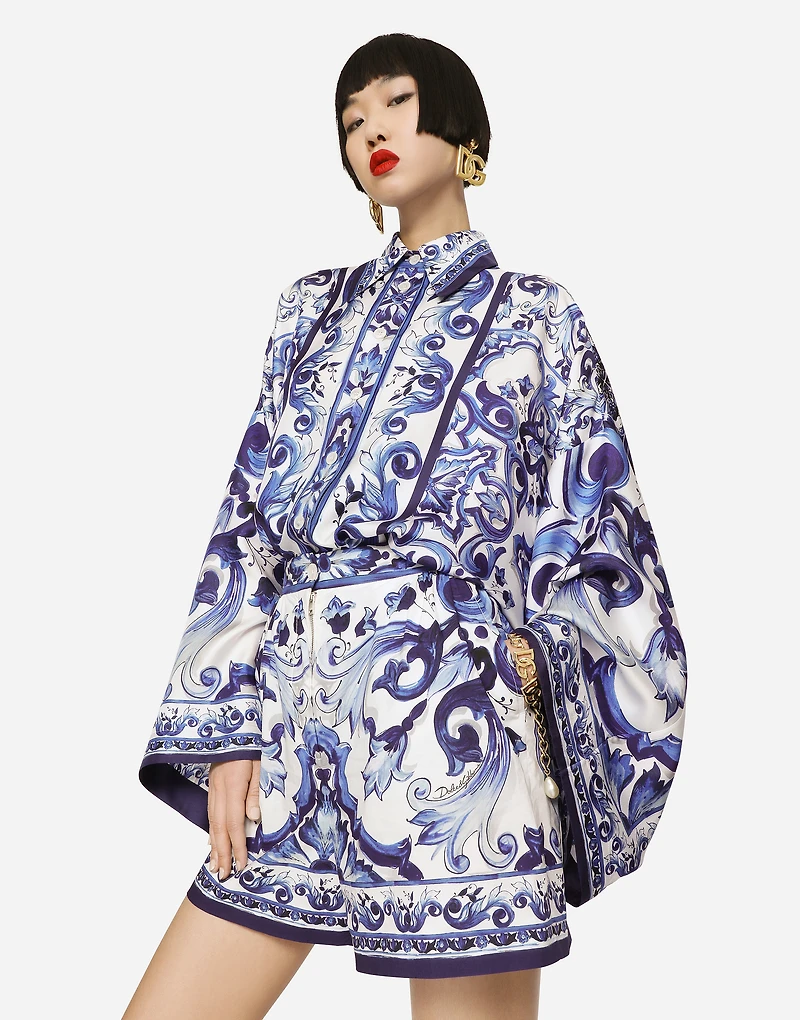 Majolica-print twill shirt with slits