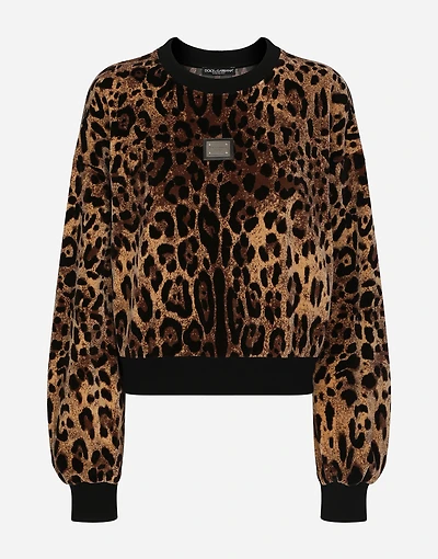 Round-neck chenille sweatshirt with jacquard leopard design