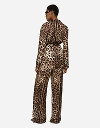 Leopard-print satin pajama shirt with belt