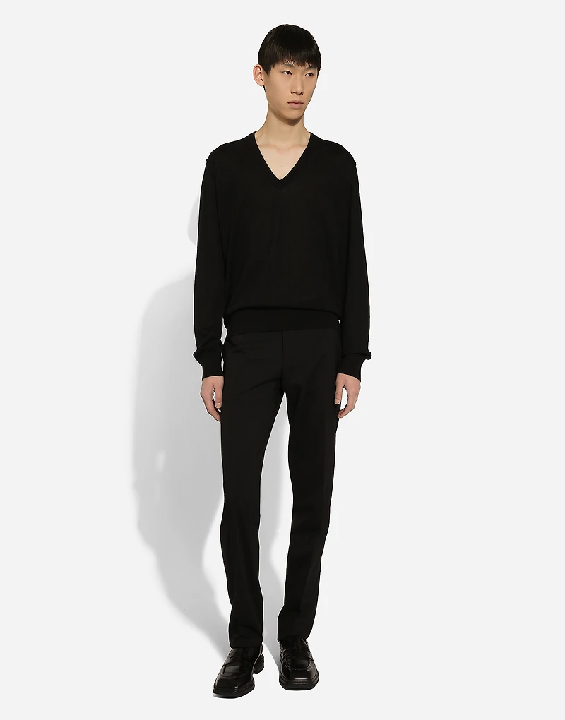 V-neck sweater cashmere