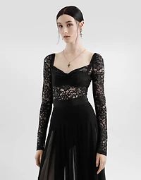 Floral lace top with a sweetheart neckline