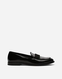 Polished calfskin slippers