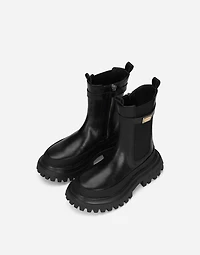 Calfskin ankle boots