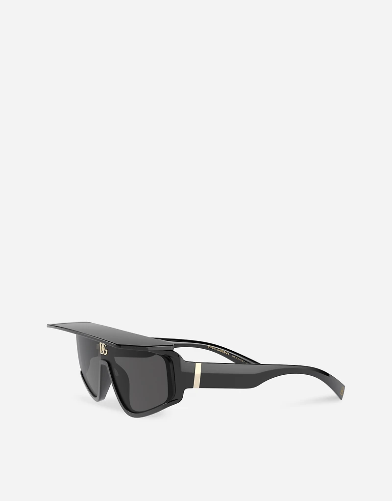 DG crossed sunglasses